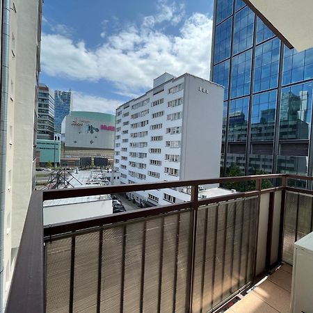 City Center Chmielna 100 Varşovia Exterior foto